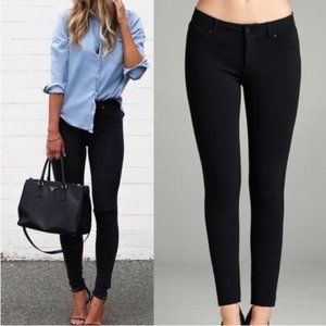 MUST GO, SALE ENDS 12/28 Black Skinny Jeans